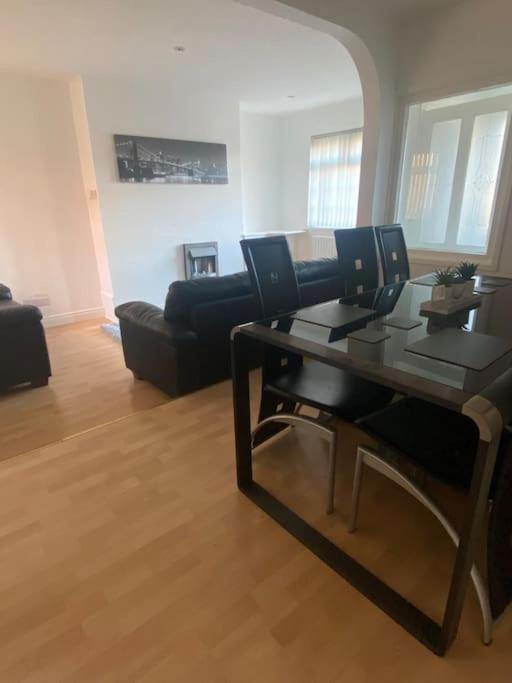 Modern Two Bed House Close To City Centre Belfast Ngoại thất bức ảnh